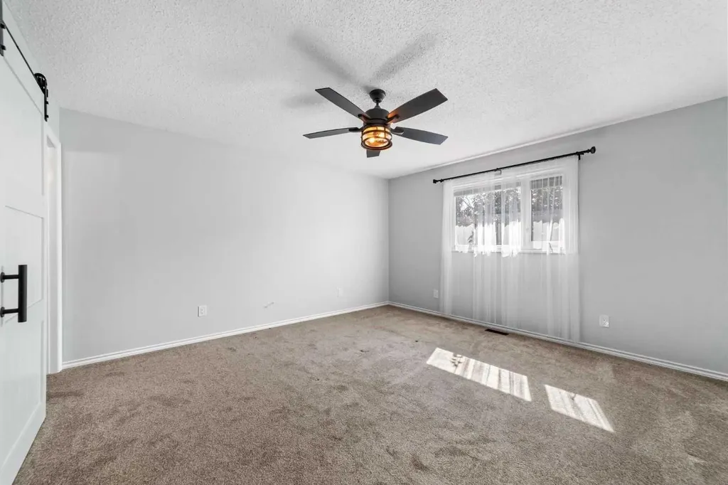 5209 51 Street Castor AB T0C 0X0