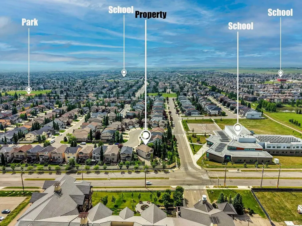 212 Everbrook Way SW Calgary AB T2Y 0E8