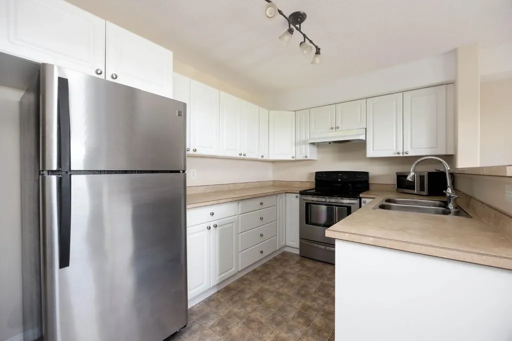 248B Grosbeak Way Fort Mcmurray AB T9K 0V9