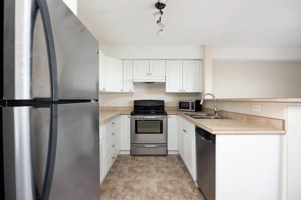 248B Grosbeak Way Fort Mcmurray AB T9K 0V9