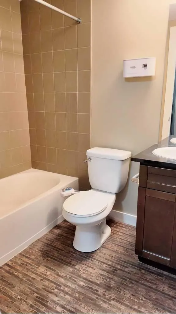 7110 80 Avenue NE Calgary AB T3J0N4