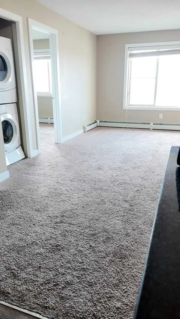 7110 80 Avenue NE Calgary AB T3J0N4