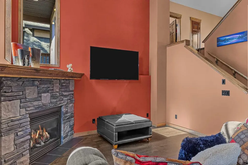 108 Armstrong Place Canmore AB T1W3L2