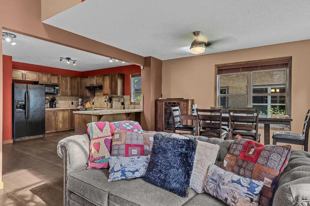 108 Armstrong Place Canmore AB T1W3L2