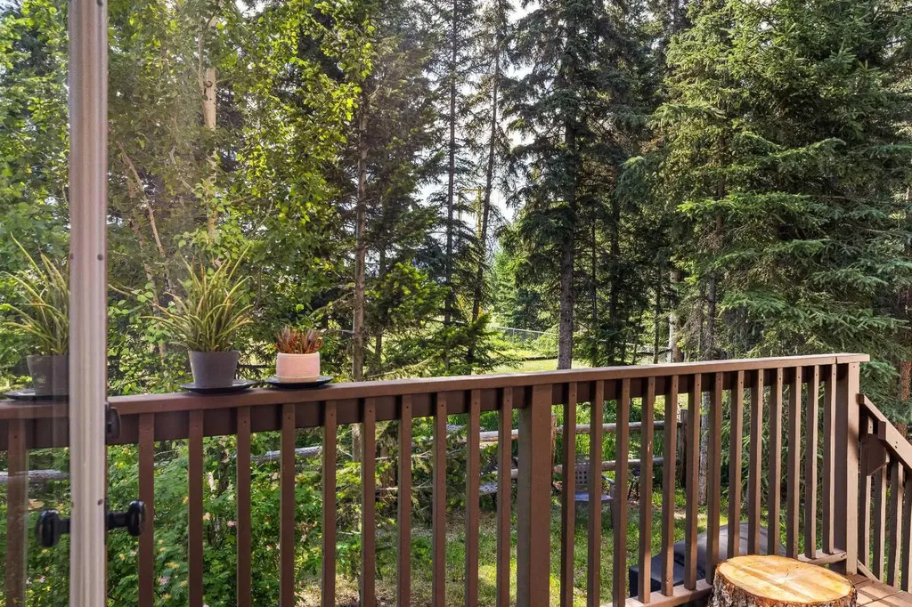 108 Armstrong Place Canmore AB T1W3L2