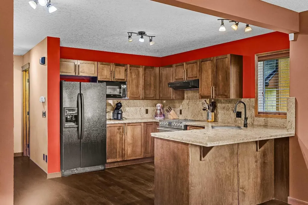 108 Armstrong Place Canmore AB T1W3L2
