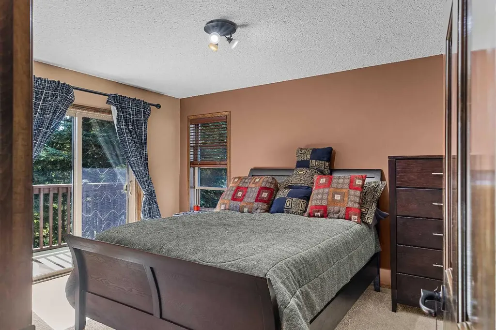 108 Armstrong Place Canmore AB T1W3L2