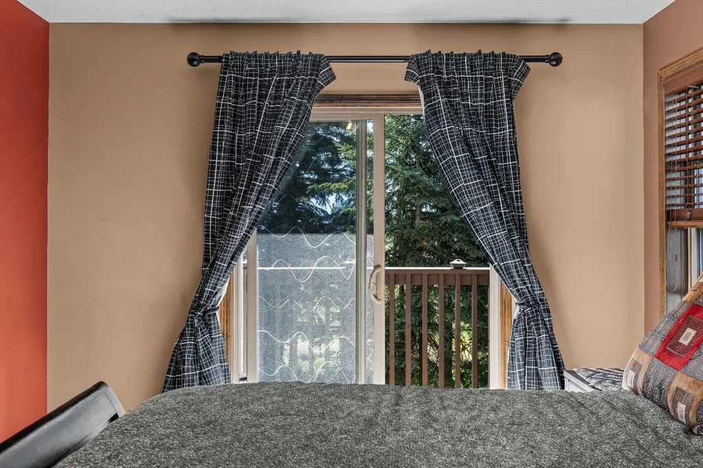 108 Armstrong Place Canmore AB T1W3L2