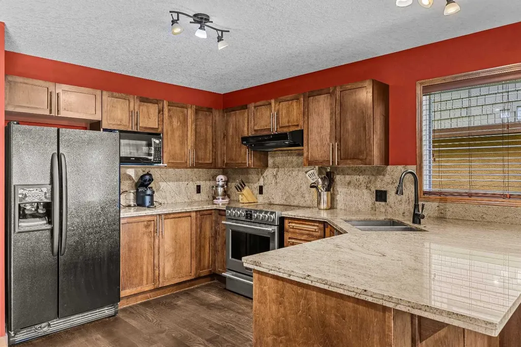 108 Armstrong Place Canmore AB T1W3L2