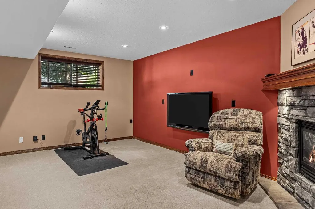 108 Armstrong Place Canmore AB T1W3L2