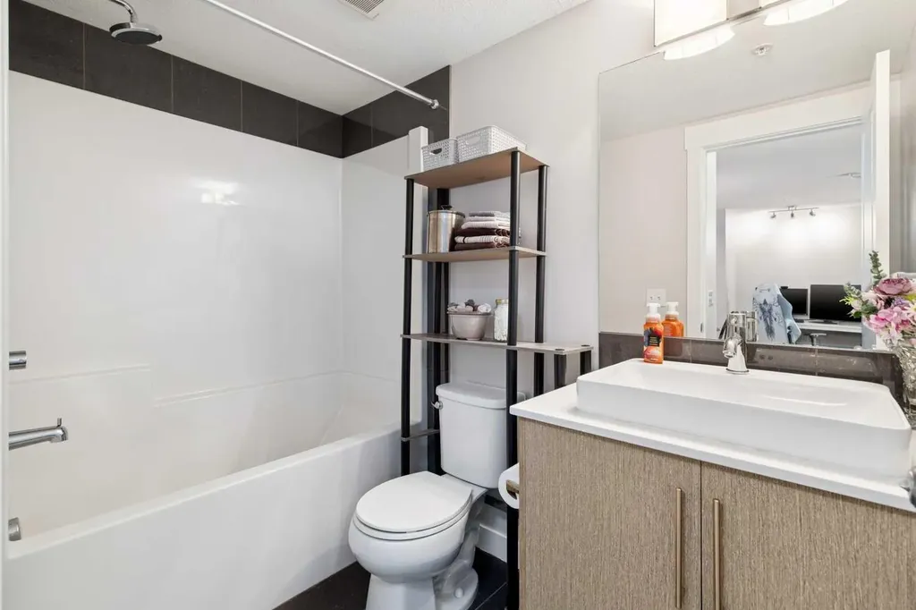 302 Skyview Ranch Drive NE Calgary AB T3N 0P5