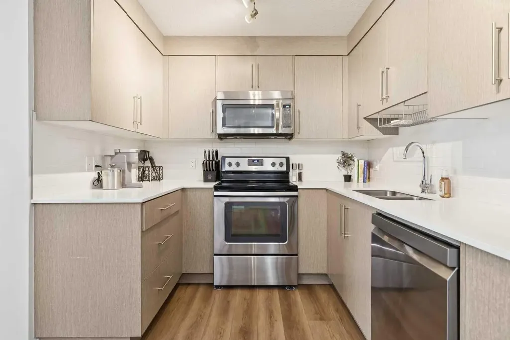 302 Skyview Ranch Drive NE Calgary AB T3N 0P5