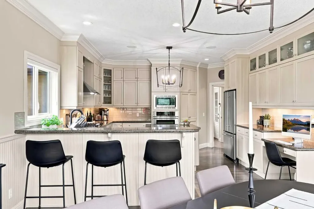 29315 Range Road 44 Road Rural Mountain View County AB T0M0R0