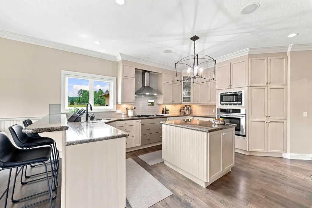 29315 Range Road 44 Road Rural Mountain View County AB T0M0R0