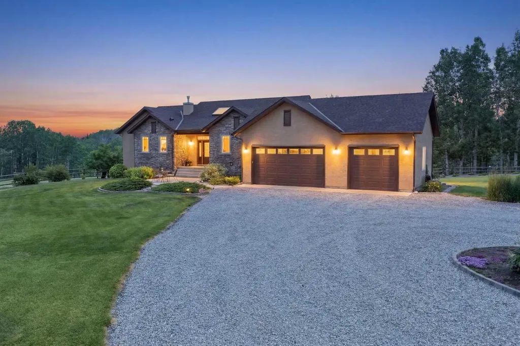 29315 Range Road 44 Road Rural Mountain View County AB T0M0R0