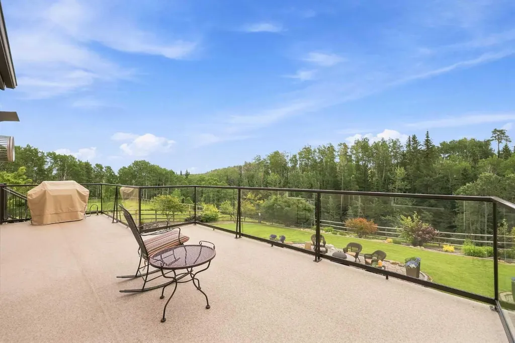 29315 Range Road 44 Road Rural Mountain View County AB T0M0R0