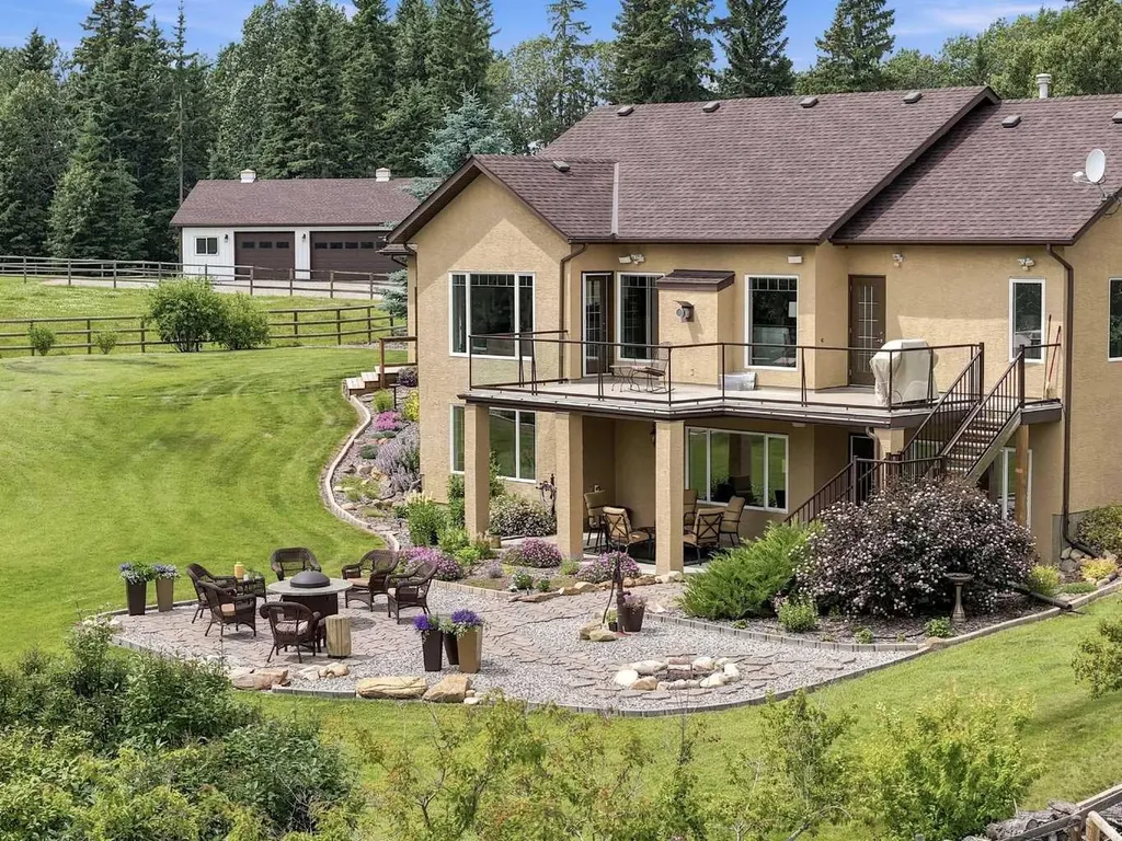 29315 Range Road 44 Road Rural Mountain View County AB T0M0R0
