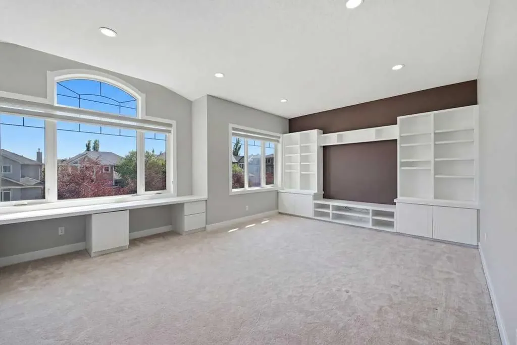 160 Panatella Crescent NW Calgary AB T3K 0M5