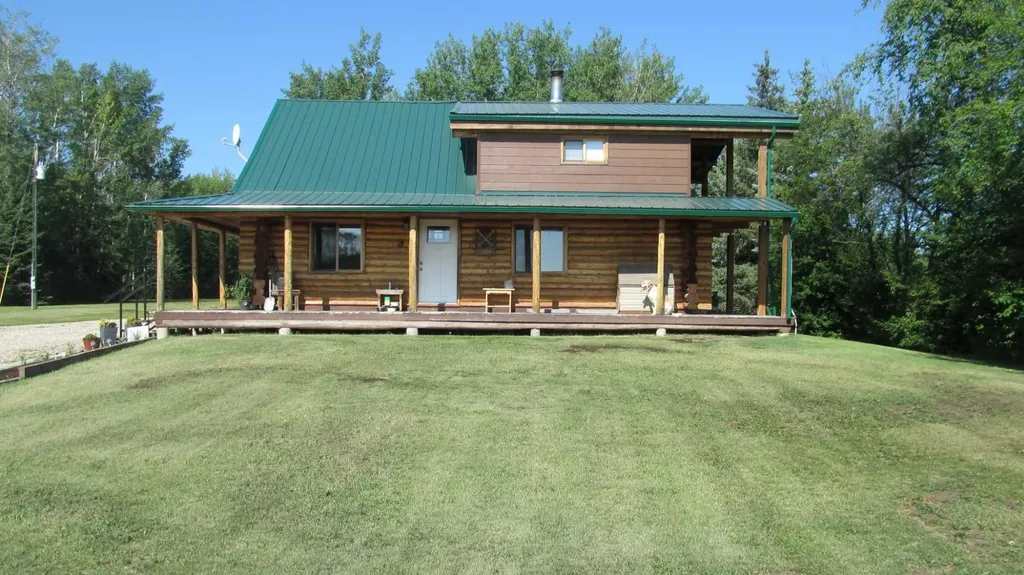 693077 Range Road 120 Elmworth AB T0H 0C0