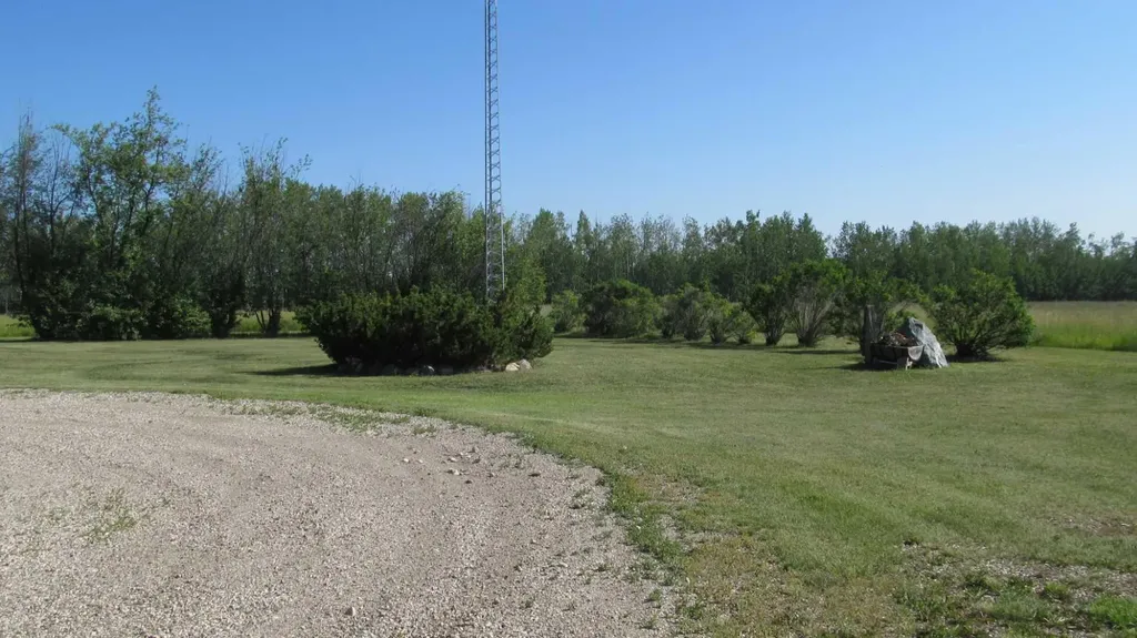 693077 Range Road 120 Elmworth AB T0H 0C0