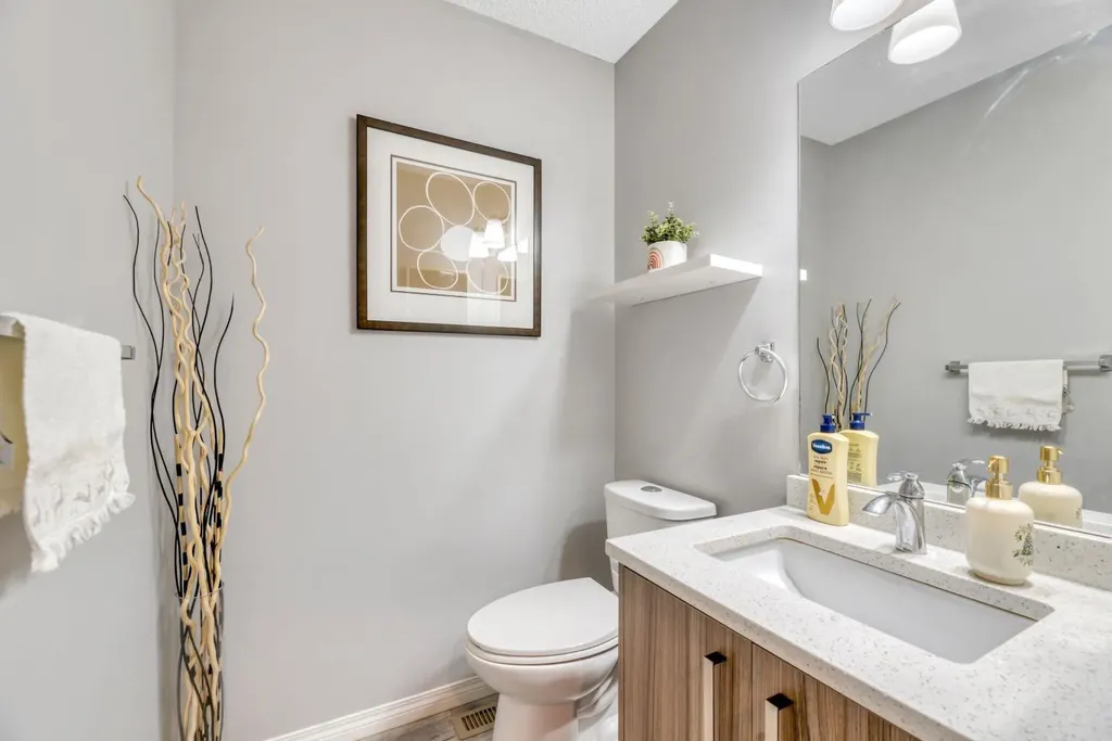 7 San Diego Manor NE Calgary AB T1Y 7A5