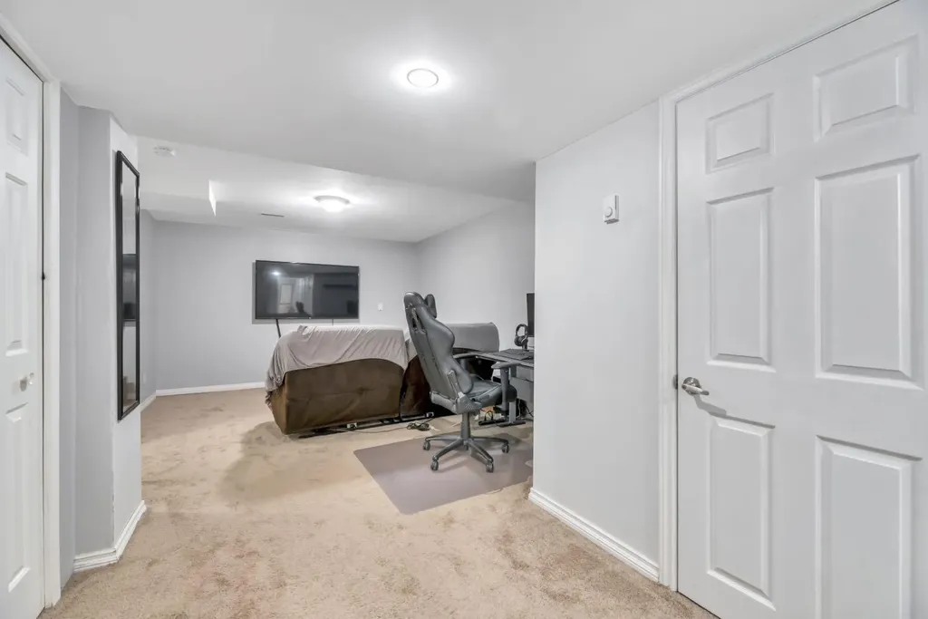 7 San Diego Manor NE Calgary AB T1Y 7A5