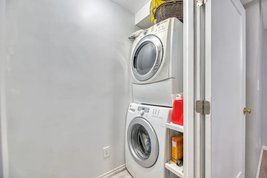 7 San Diego Manor NE Calgary AB T1Y 7A5