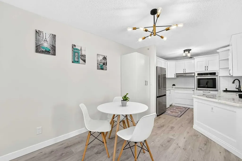4000 Somervale Court SW Calgary AB T2Y4J3