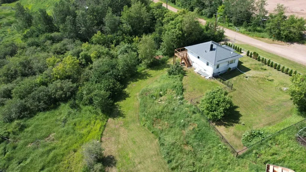 5005 47 Avenue Myrnam AB T0B3K0
