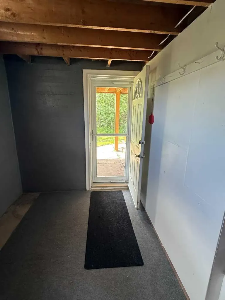 5005 47 Avenue Myrnam AB T0B3K0