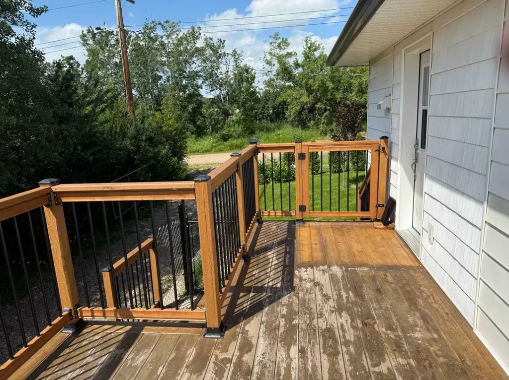 5005 47 Avenue Myrnam AB T0B3K0