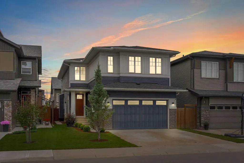 45 Carringsby Landing NW Calgary AB T3P1L9