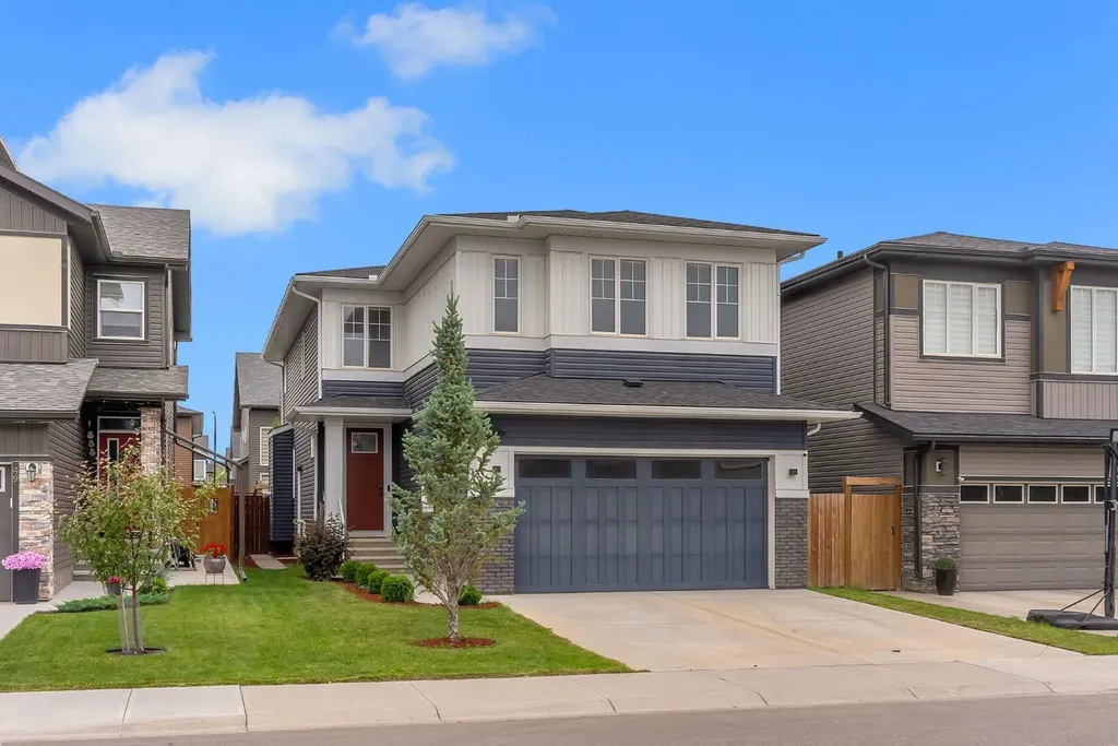 45 Carringsby Landing NW Calgary AB T3P1L9