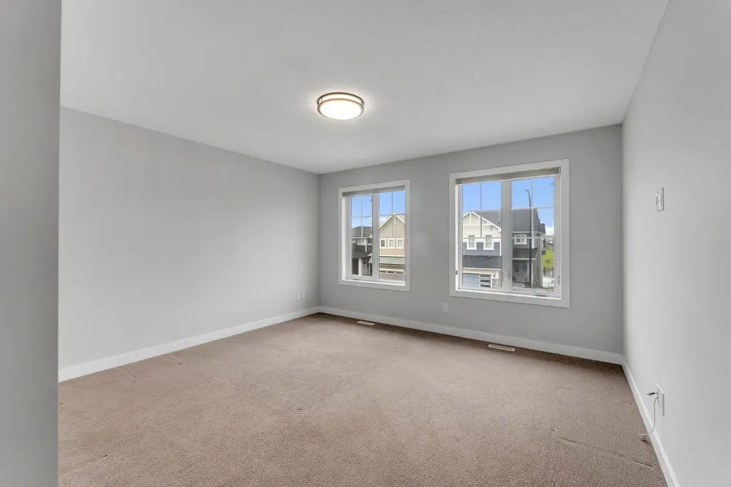 45 Carringsby Landing NW Calgary AB T3P1L9