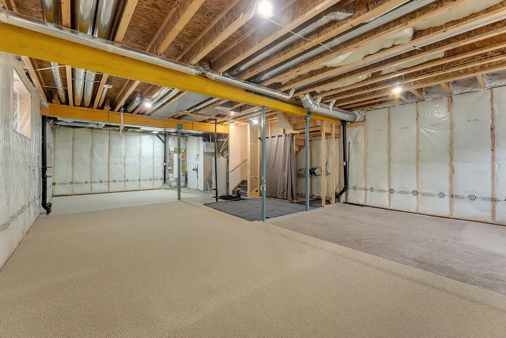 45 Carringsby Landing NW Calgary AB T3P1L9