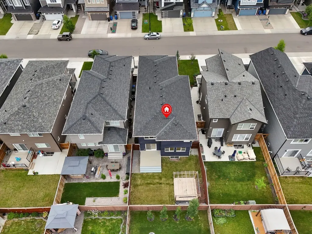 45 Carringsby Landing NW Calgary AB T3P1L9
