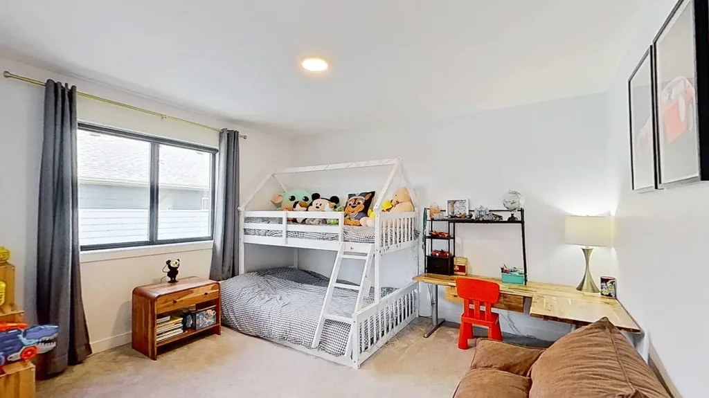 3 Highwood Drive Okotoks AB T1S 5S3