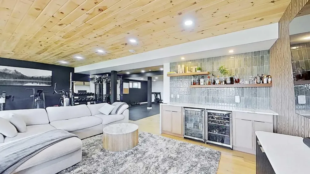 3 Highwood Drive Okotoks AB T1S 5S3