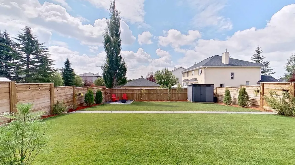 3 Highwood Drive Okotoks AB T1S 5S3
