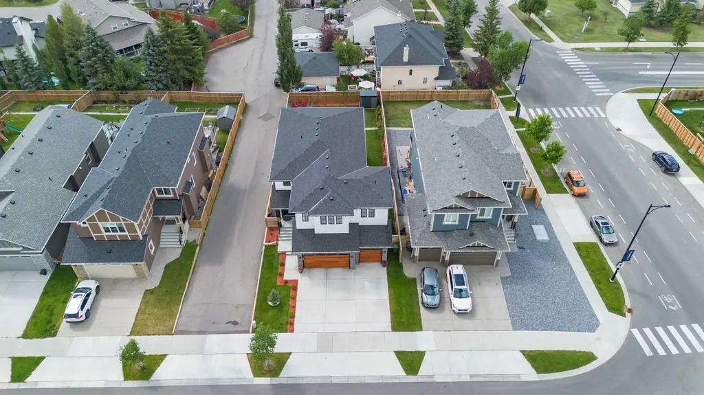 3 Highwood Drive Okotoks AB T1S 5S3