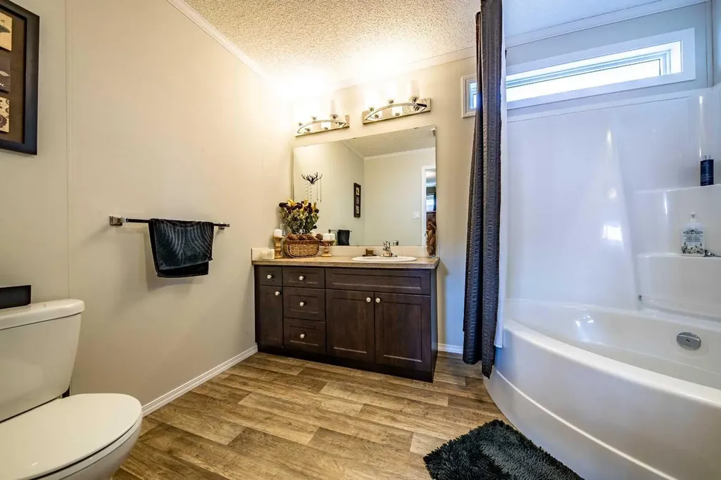 84 Avenue Grande Prairie AB T8W0M4