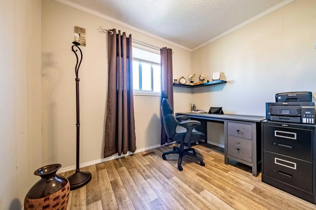 84 Avenue Grande Prairie AB T8W0M4
