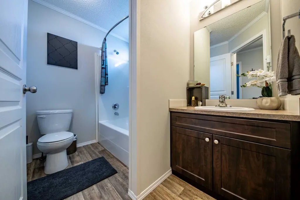 84 Avenue Grande Prairie AB T8W0M4
