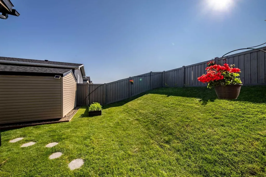 84 Avenue Grande Prairie AB T8W0M4