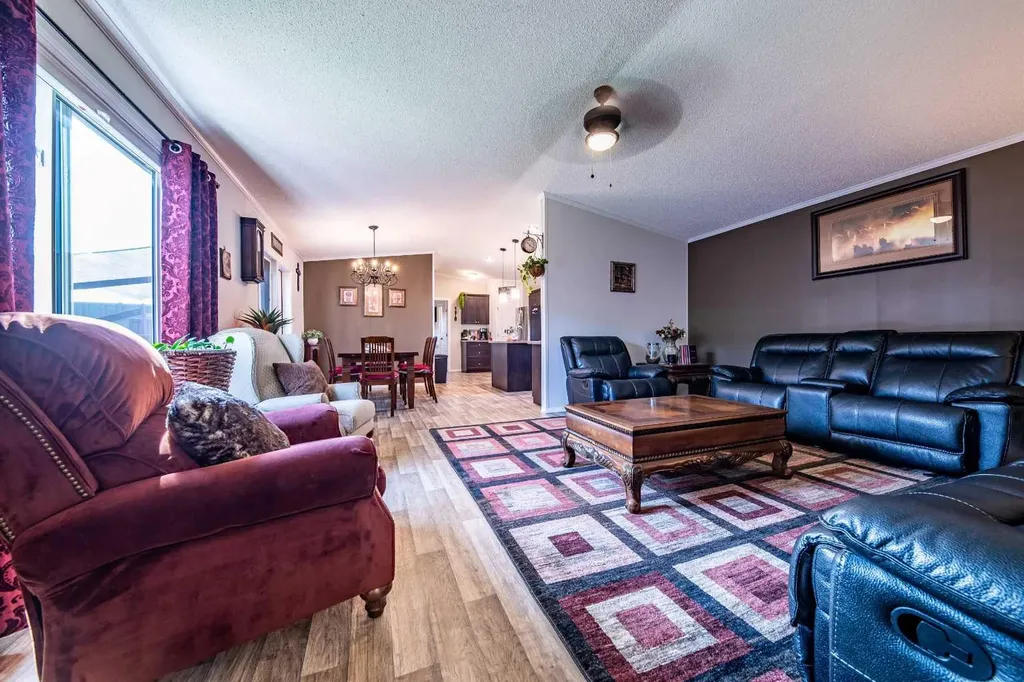 84 Avenue Grande Prairie AB T8W0M4