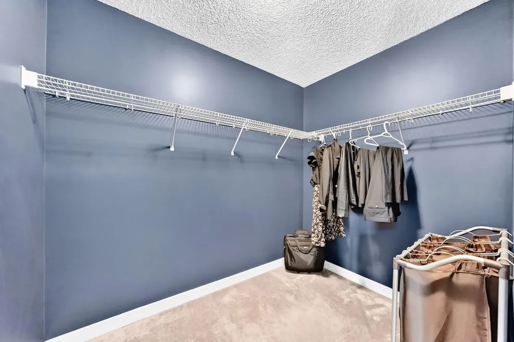 278 Luxstone Way SW Airdrie AB T4B0H7