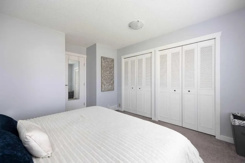 157 Bird Crescent Fort Mcmurray AB T9H 4T1
