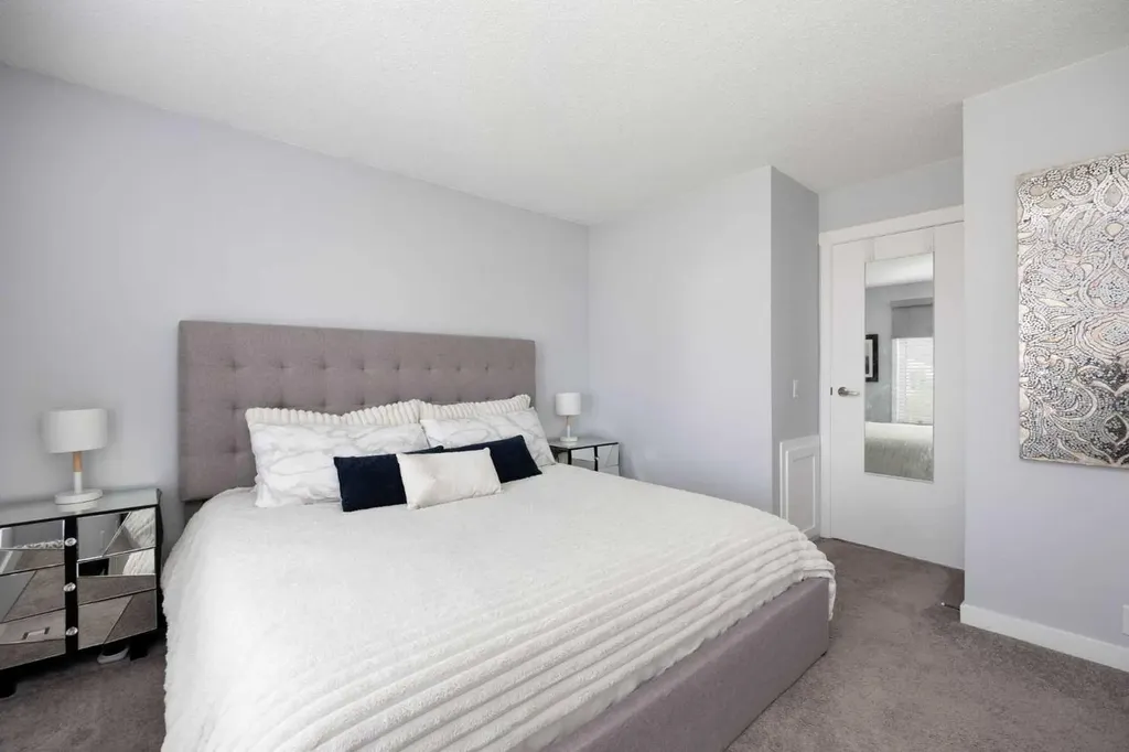 157 Bird Crescent Fort Mcmurray AB T9H 4T1