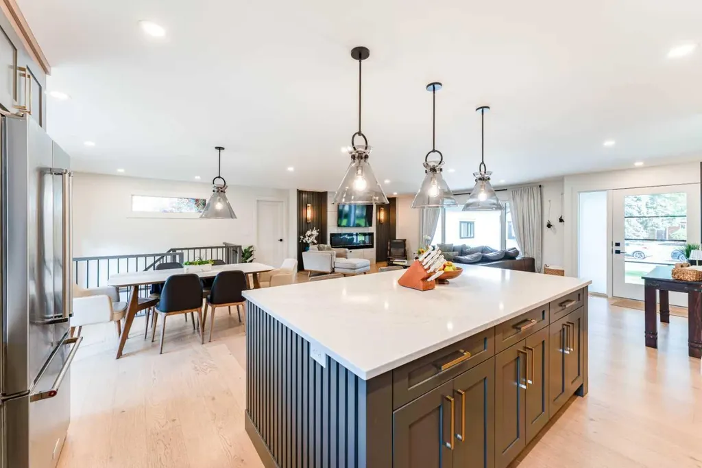 651 Willingdon Boulevard SE Calgary AB T2J 2B3