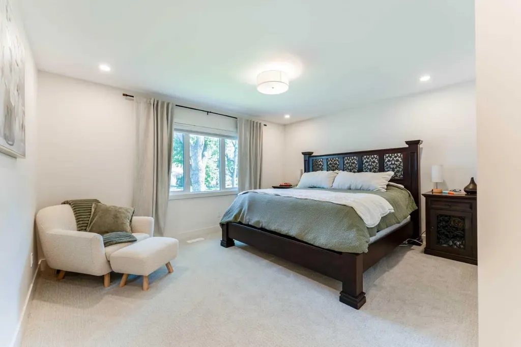 651 Willingdon Boulevard SE Calgary AB T2J 2B3